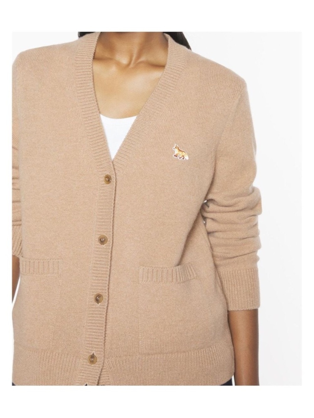 MAISON KITSUNÉ PARIS | Women's Natural Maison Kitsuné Baby Fox Boxy Cardigan - Picture 3 of 14